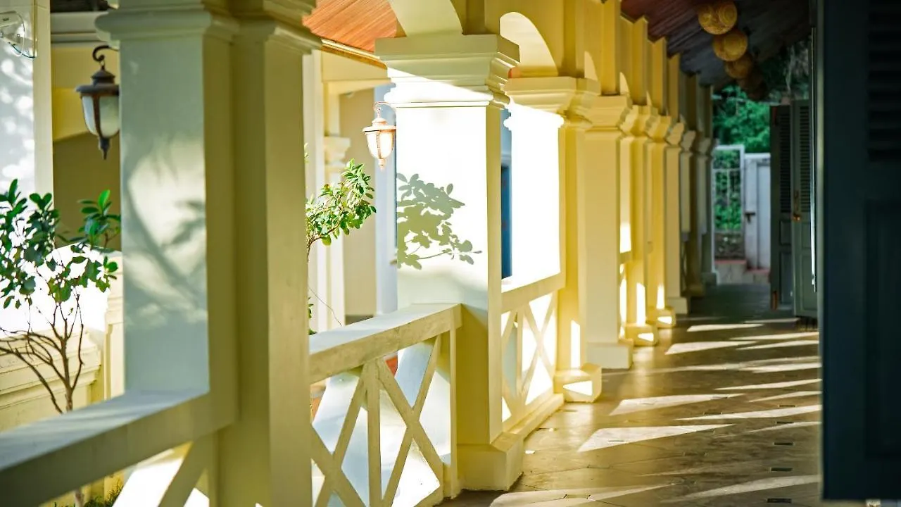 ****  Jingland Hotel Luangprabang Laos